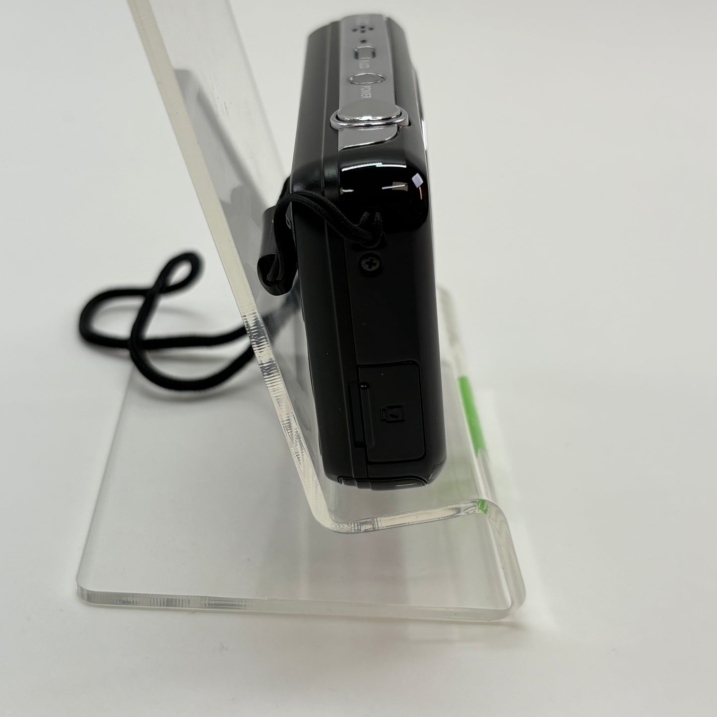 Samsung PL120 14.2MP Digital Camera