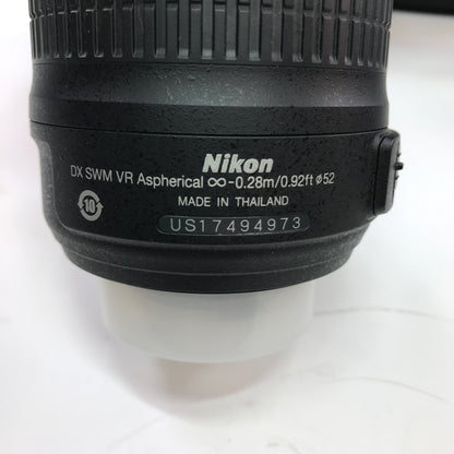 Nikon D3000 10.2MP DSLR Camera  w Carrying Bag Tested and Working