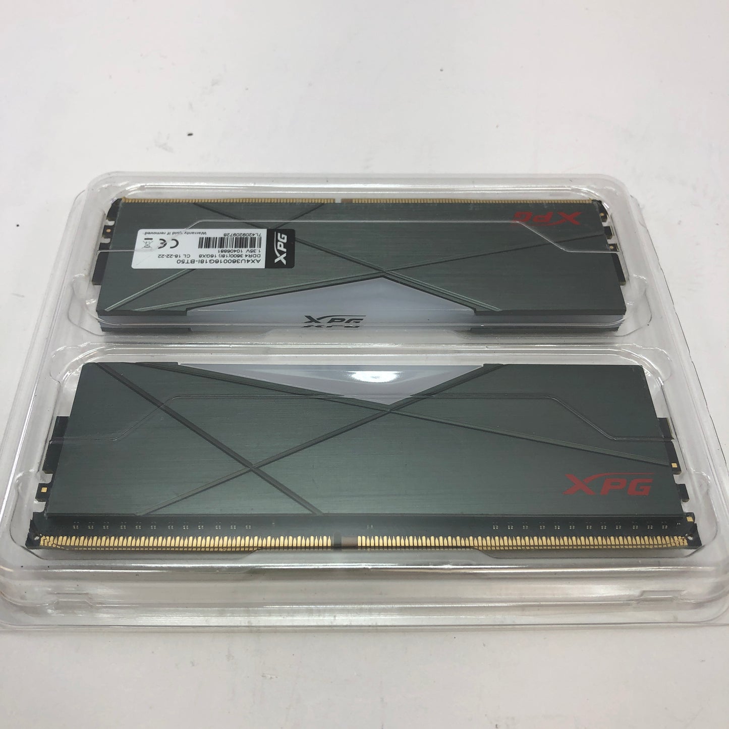 XPG 16GB (2x8GB) RAM DDR4 3600MHz AX4U360016G18I-BT50