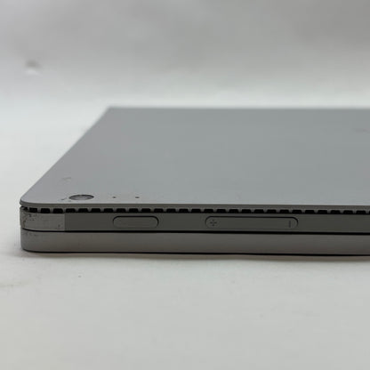 Microsoft Surface Book 1 13.5" i5-6300U 3.0GHz 8GB RAM 256GB SSD