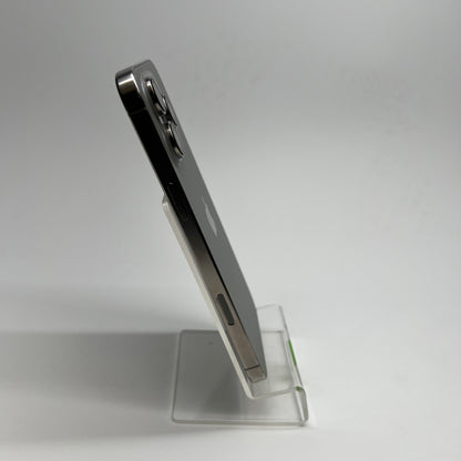 Factory Unlocked Apple iPhone 16 Pro Max 256GB Natural Titanium MYW63LL/A Read