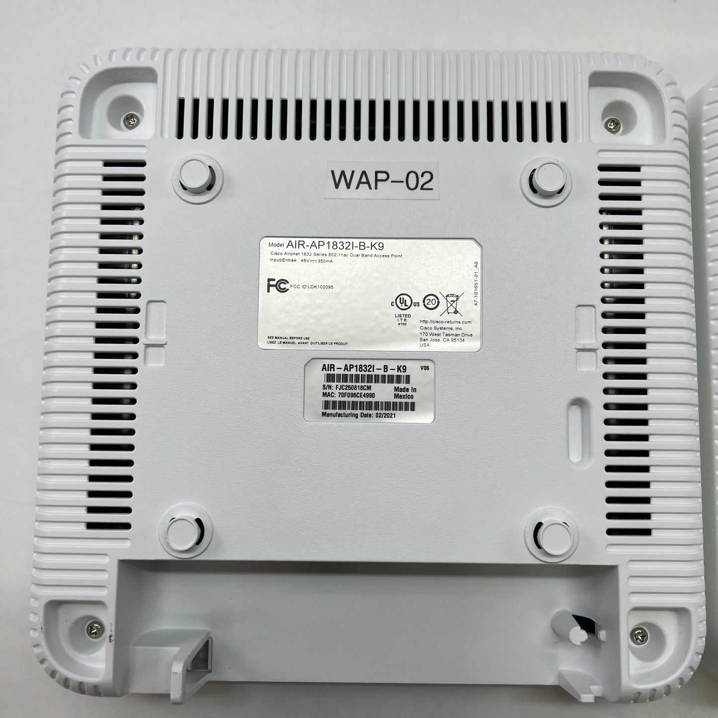 Lot of 2 Cisco Aironet 1830 Wireless Access Point AIR-AP1832I-B-K9