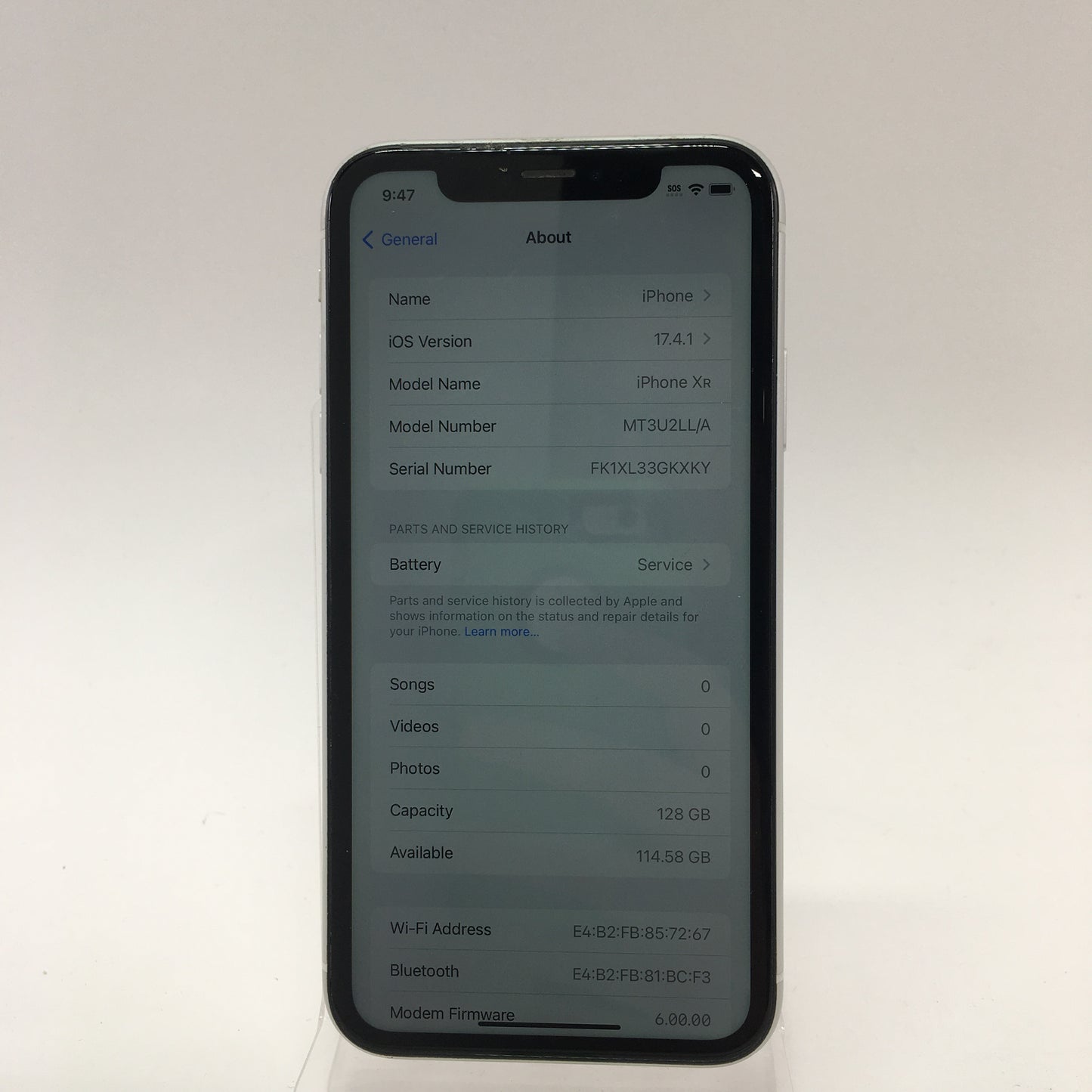 Broken Unlocked Apple iPhone 11 128GB 17.4.1 MT3U2LL/A Cracked Back