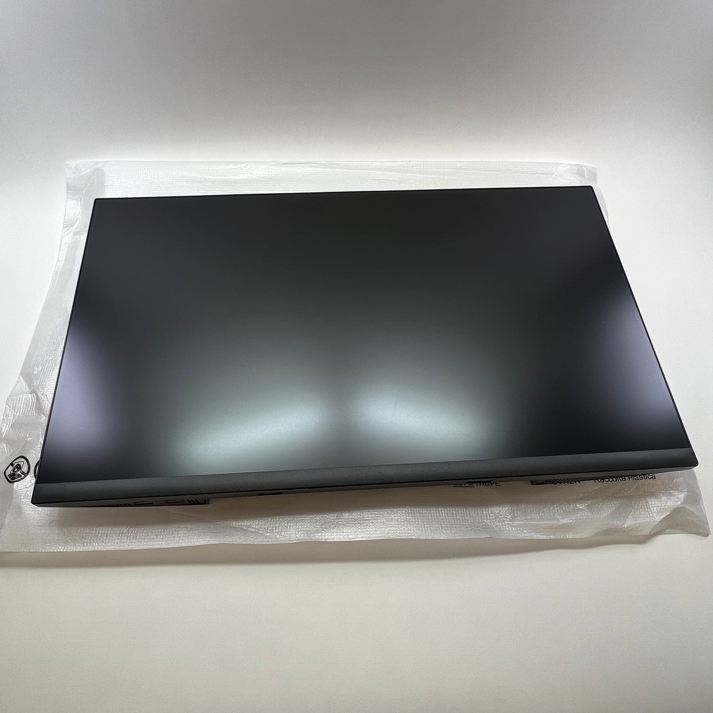 Dell 24" CN-0663YC-QDC00-25F-29VU-A04 Backlit LCD  IPS Flat Panel Monitor