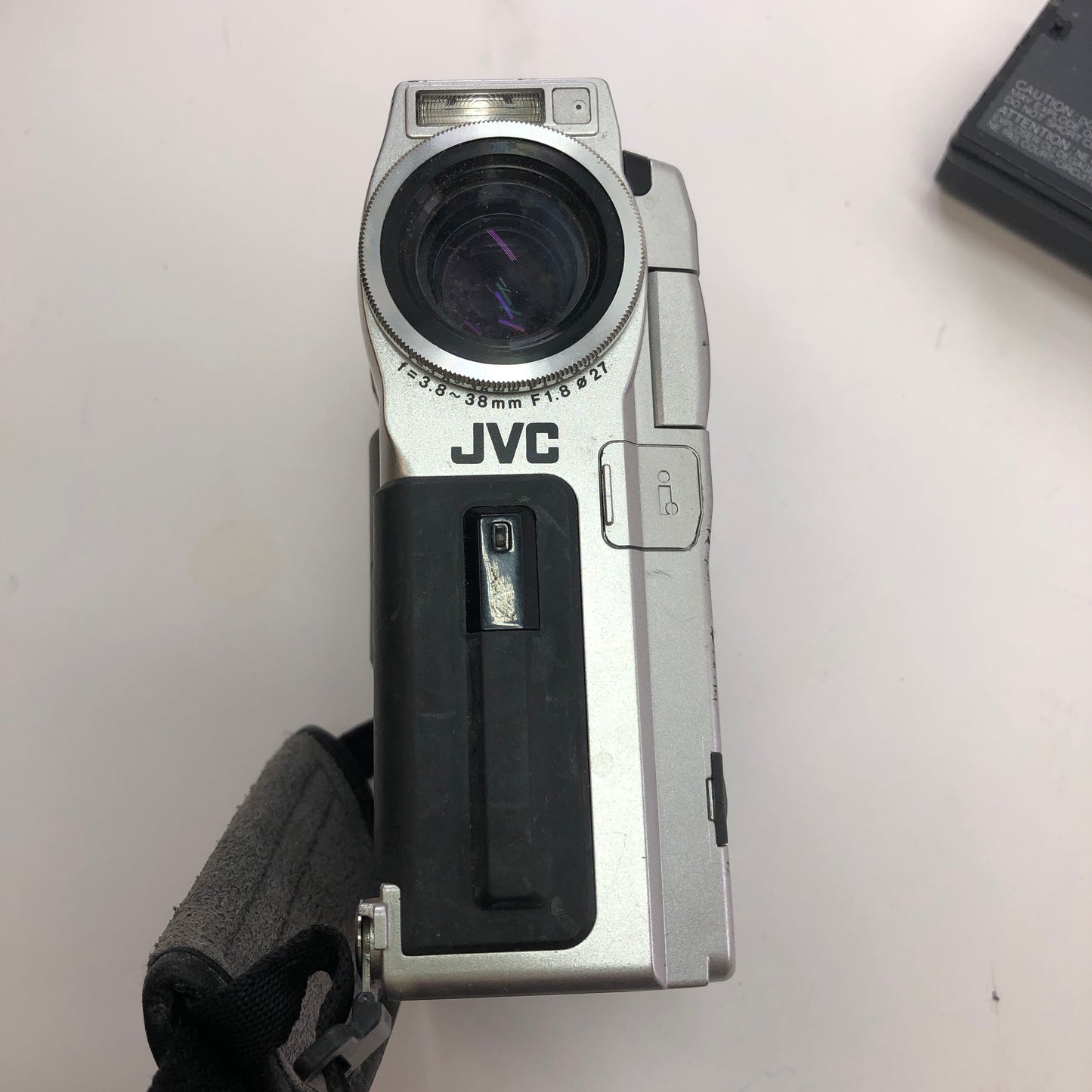 Broken JVC GR-DVM90U Digitial Still Camera Parts Only READ