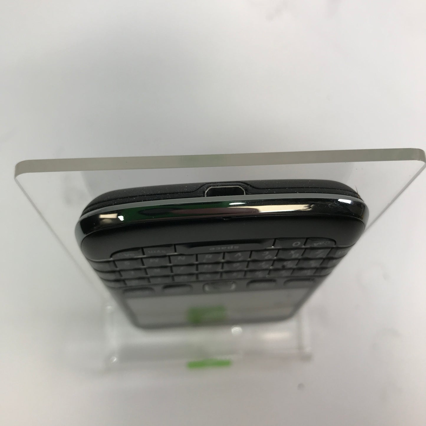 BlackBerry Bold QWERTY Smartphone 9790 w OEM Battery