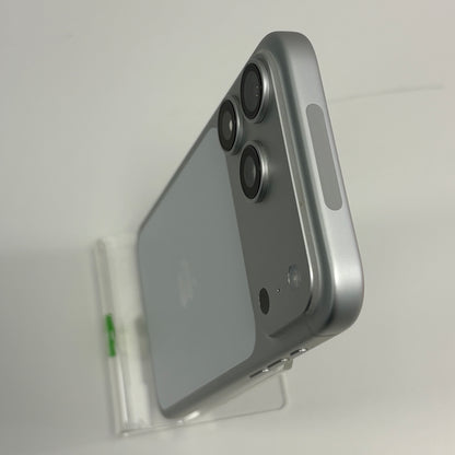 Factory Unlocked Apple iPhone 17 Pro Max 512GB Silver MFXK4LL/A