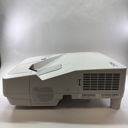 NEC UM361X Projector 1024 x 768 XGA 3,600 Lumens 3LCD Projector NP-UM361X