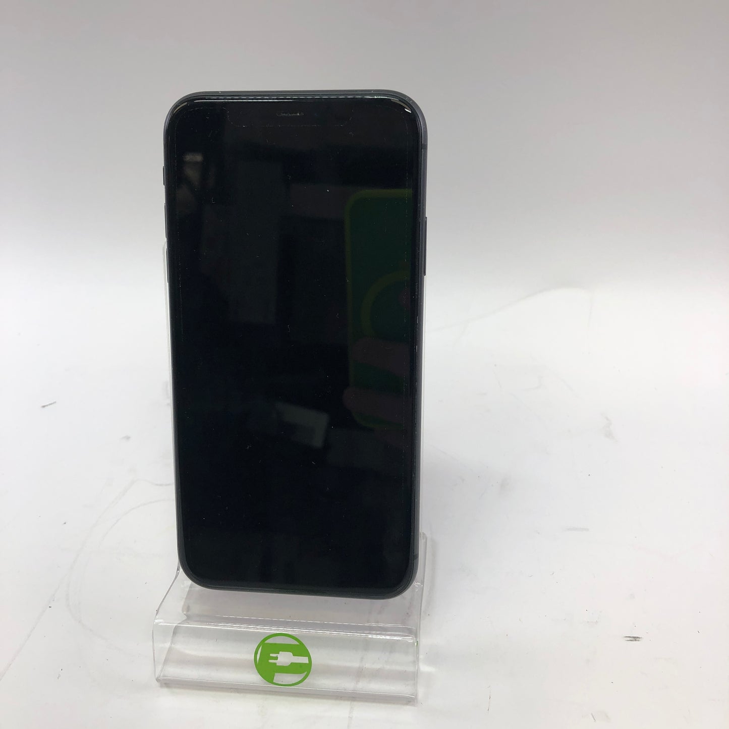 Broken Apple Iphone 11 Parts Only No Power or Charge READ