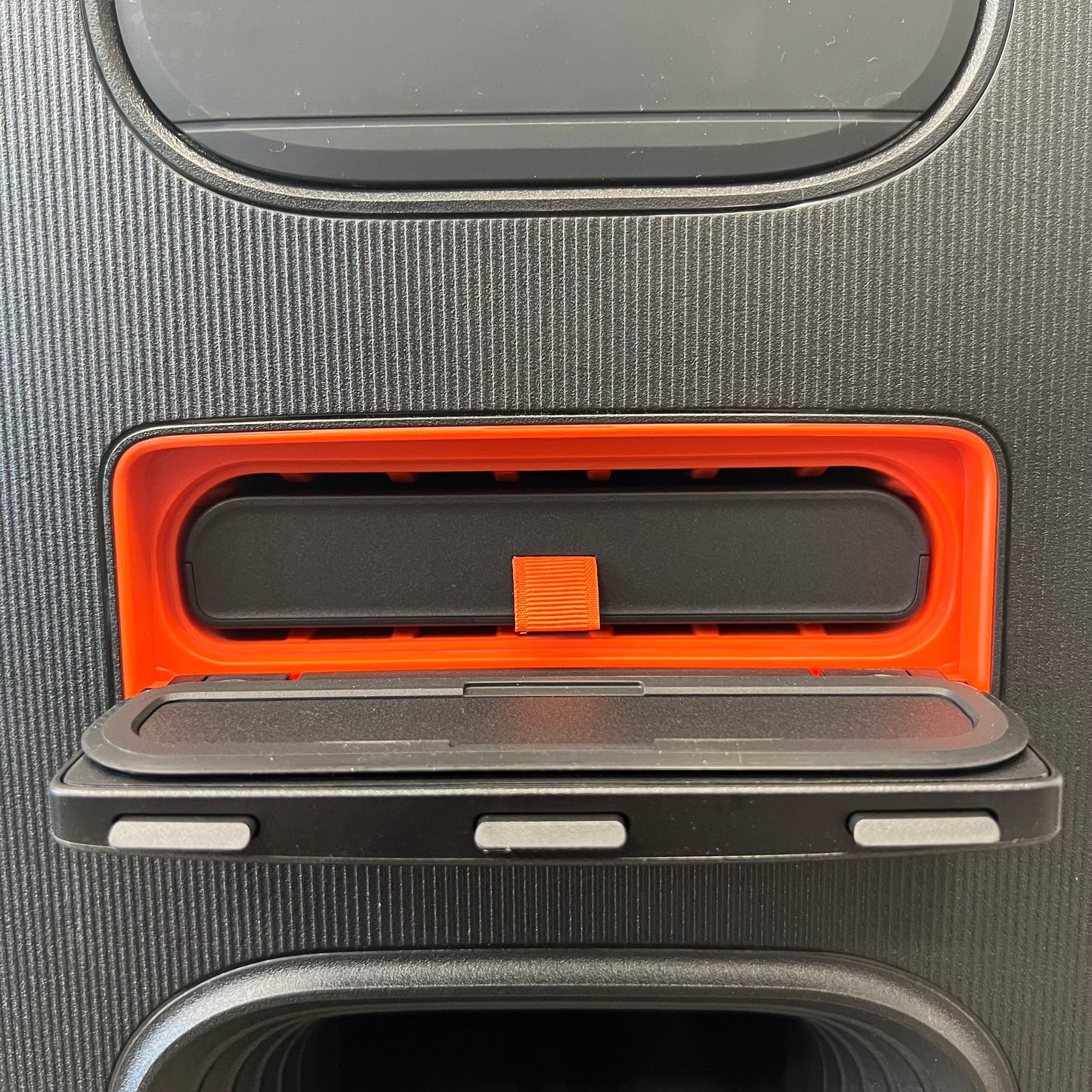 JBL 520 Party Box Portable Bluetooth Party Speaker Black N/A