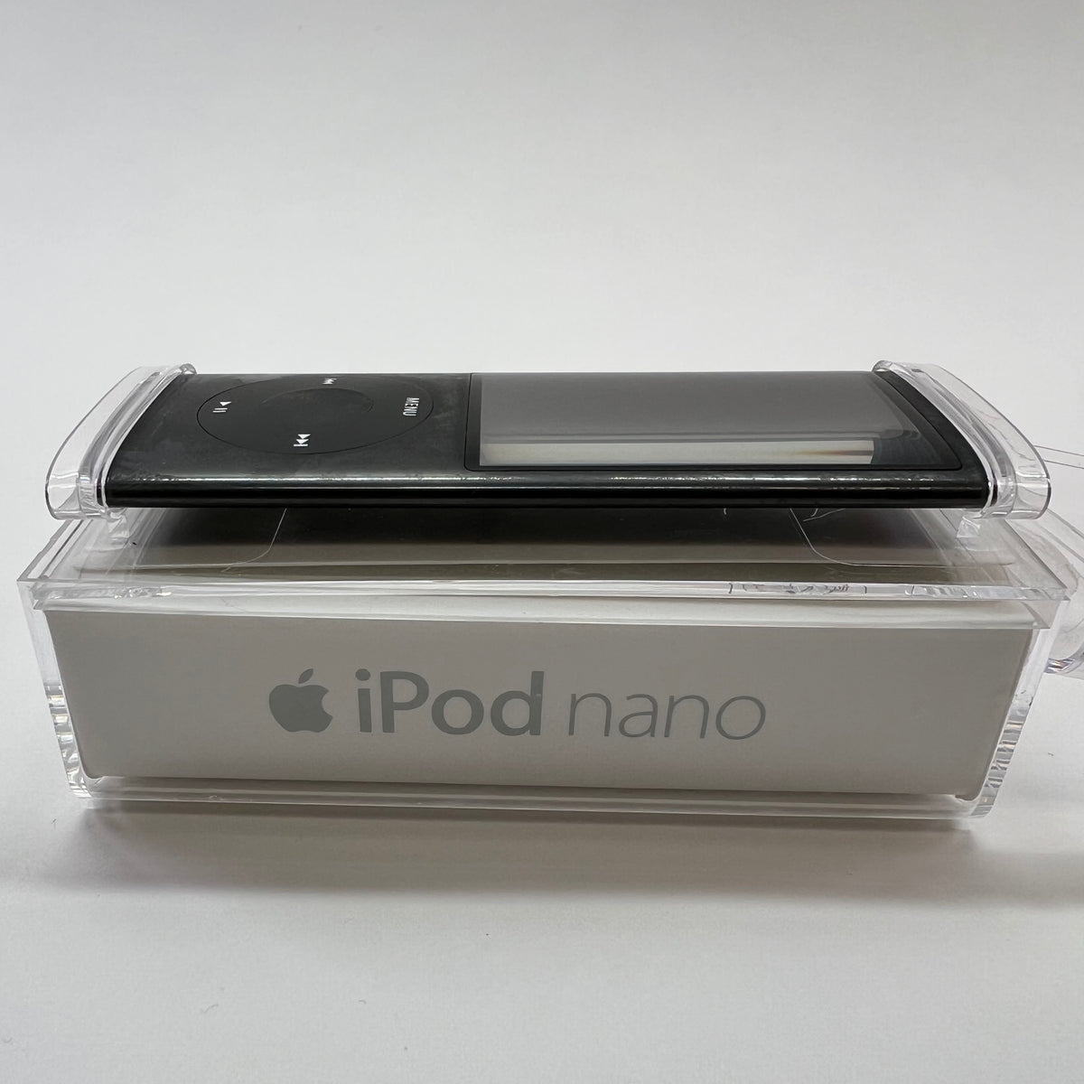 Apple iPod Nano 5th Gen 8GB Black MC031LL/A