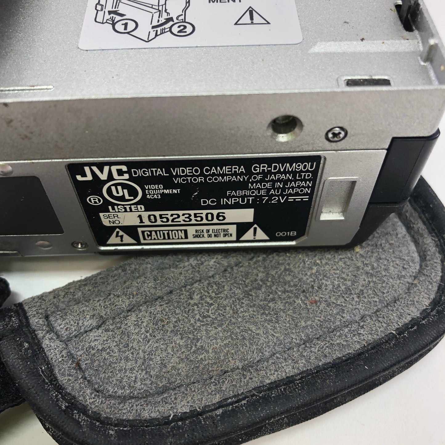 Broken JVC GR-DVM90U Digitial Still Camera Parts Only READ
