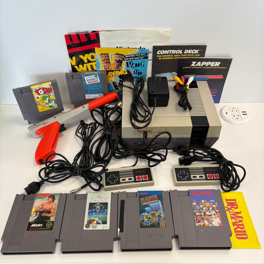 Nintendo Entertainment System NES Video Game Bundle NES-001 Tested Working