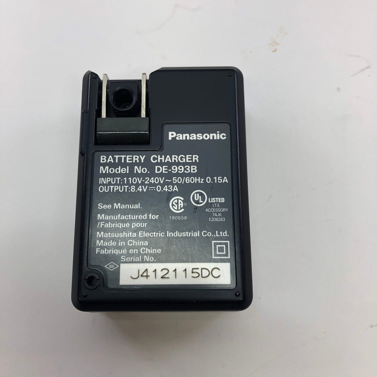 Panasonic Lumix DMC-FZ20 5.0 Digital Camera w OEM Charger and Operation Guide