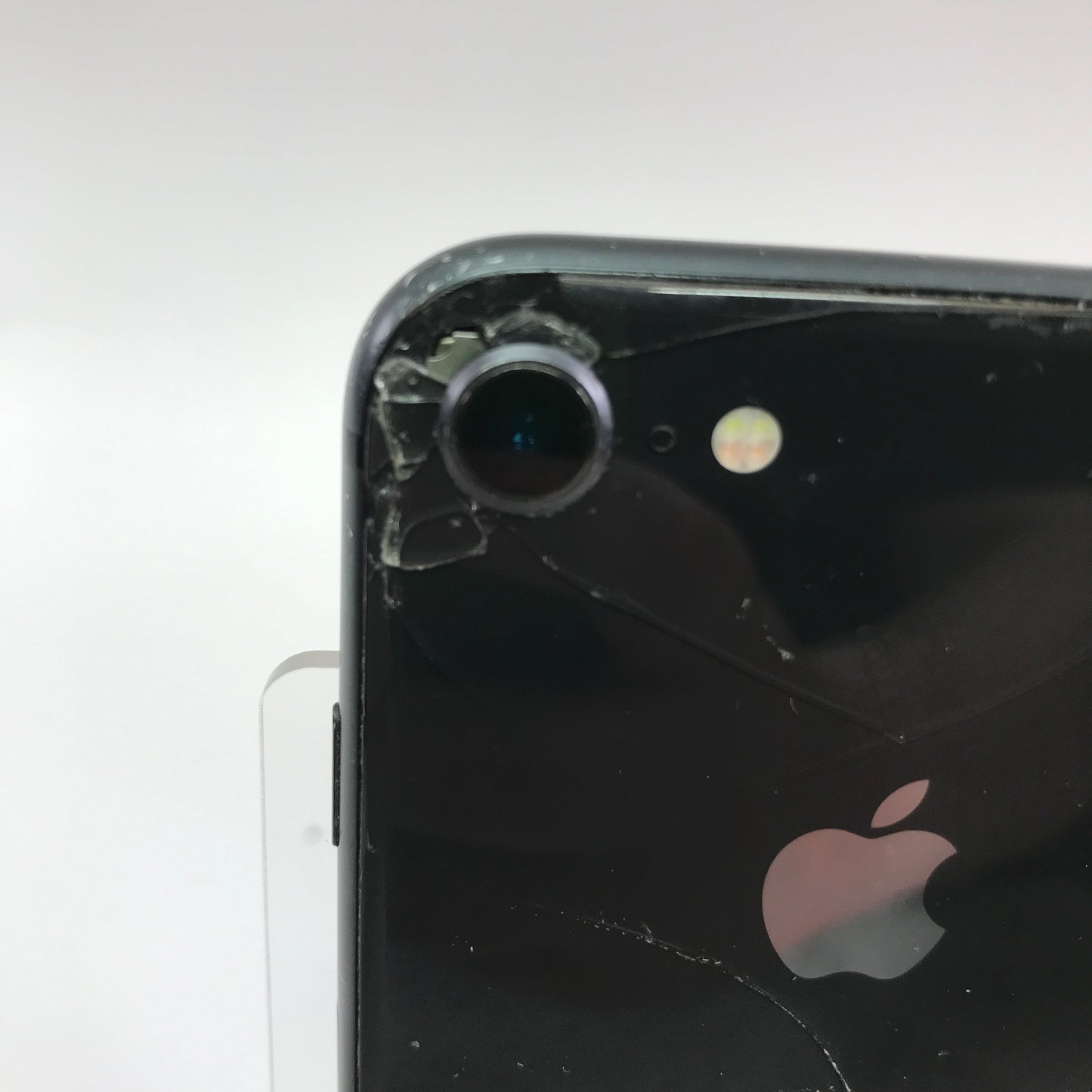 Broken Unlocked Apple iPhone 8 64GB  MQ6V2LL/A Cracked Back Parts Only, READ