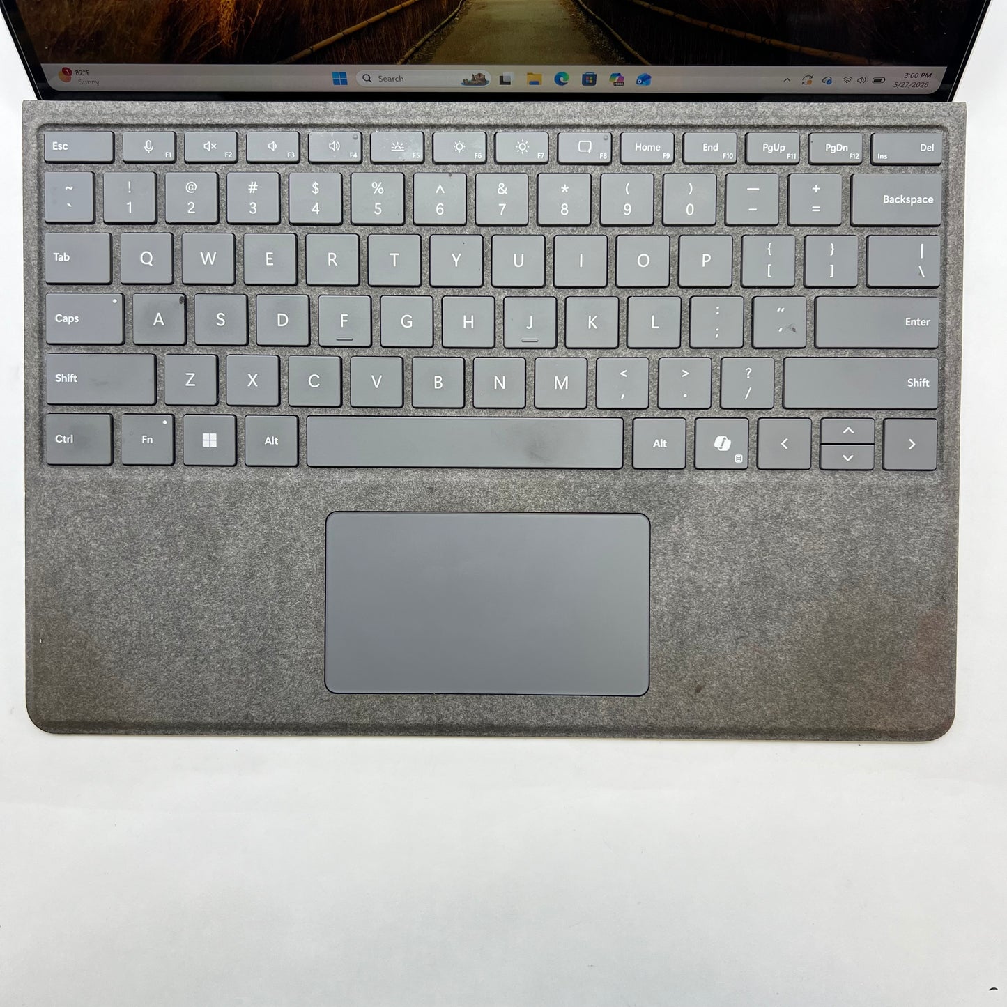 Microsoft Surface Pro 10 for Business 2079 13" Core Ultra 5 135U 2.1GHz 8GB RAM