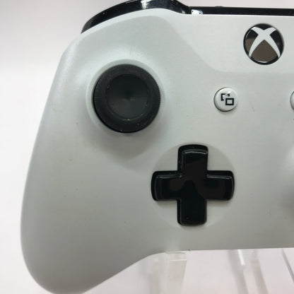 Used Lot of 4 Tested and Working Microsoft Xbox One Wireless Controllers