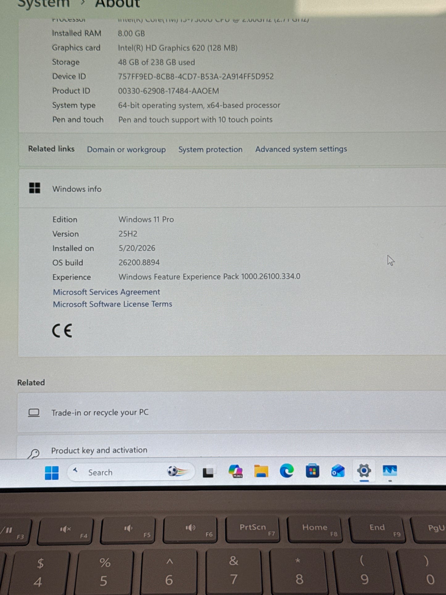 Microsoft Surface Pro 5 1796 12.3" i5-7300U 2.7GHz 8GB RAM 256GB SSD