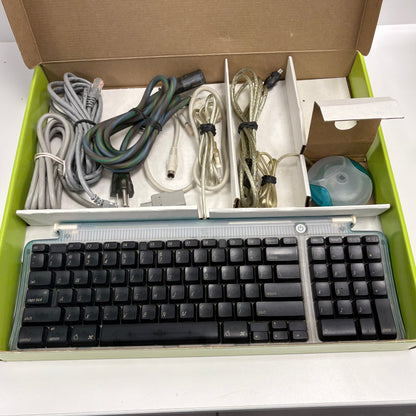 1998 Apple Power Macintosh G3 G3 300-MHz 64MB 6GB HDD Crystal Blue M5183 CIB