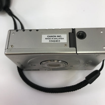 Broken Canon ELPH 2 Digital Point-And-Shoot Camera No Power READ