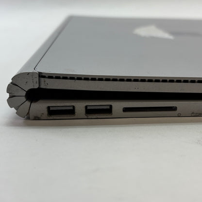 Microsoft Surface Book 1 13.5" i5-6300U 3.0GHz 8GB RAM 256GB SSD