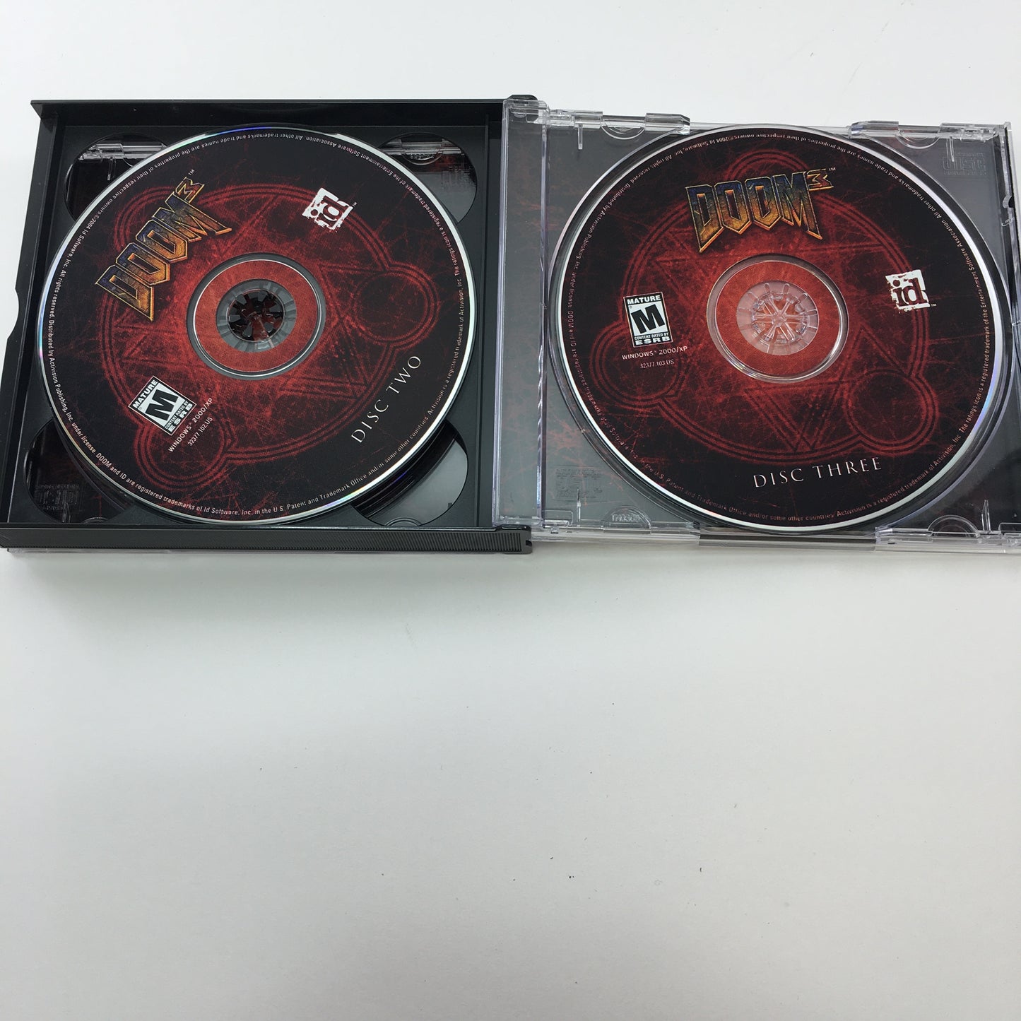 Doom III (PC, 2004) Complete in Box, CIB w/ Prima Official Strategy Guide