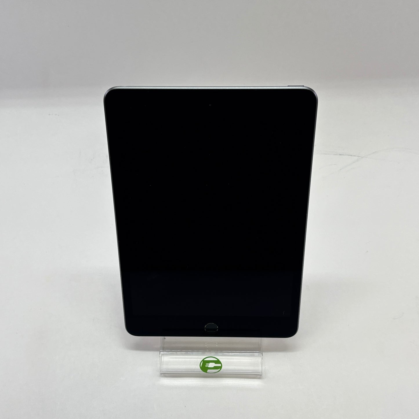 WiFi Only Apple iPad Mini 5th Gen 64GB Silver MUQW2LL/A