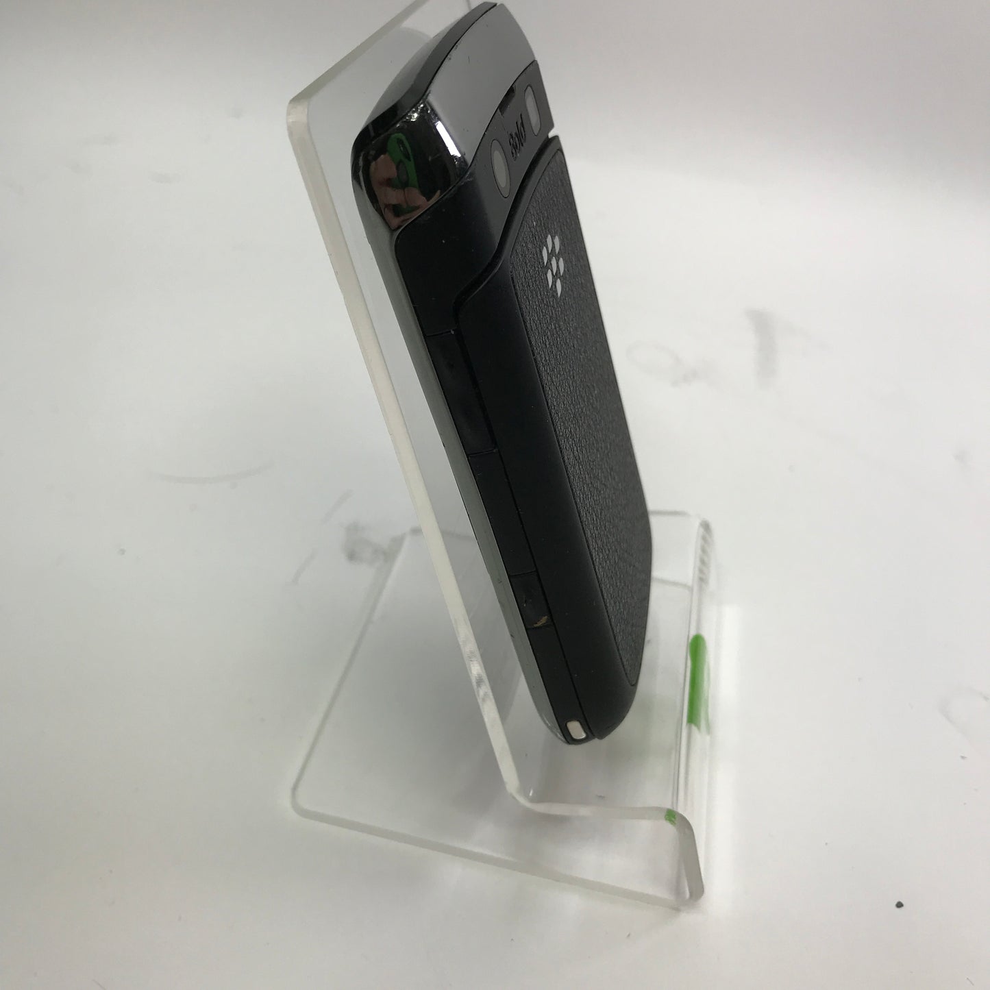 Broken Blackberry Bold SmartPhone 9700 Tmobile No Battery READ