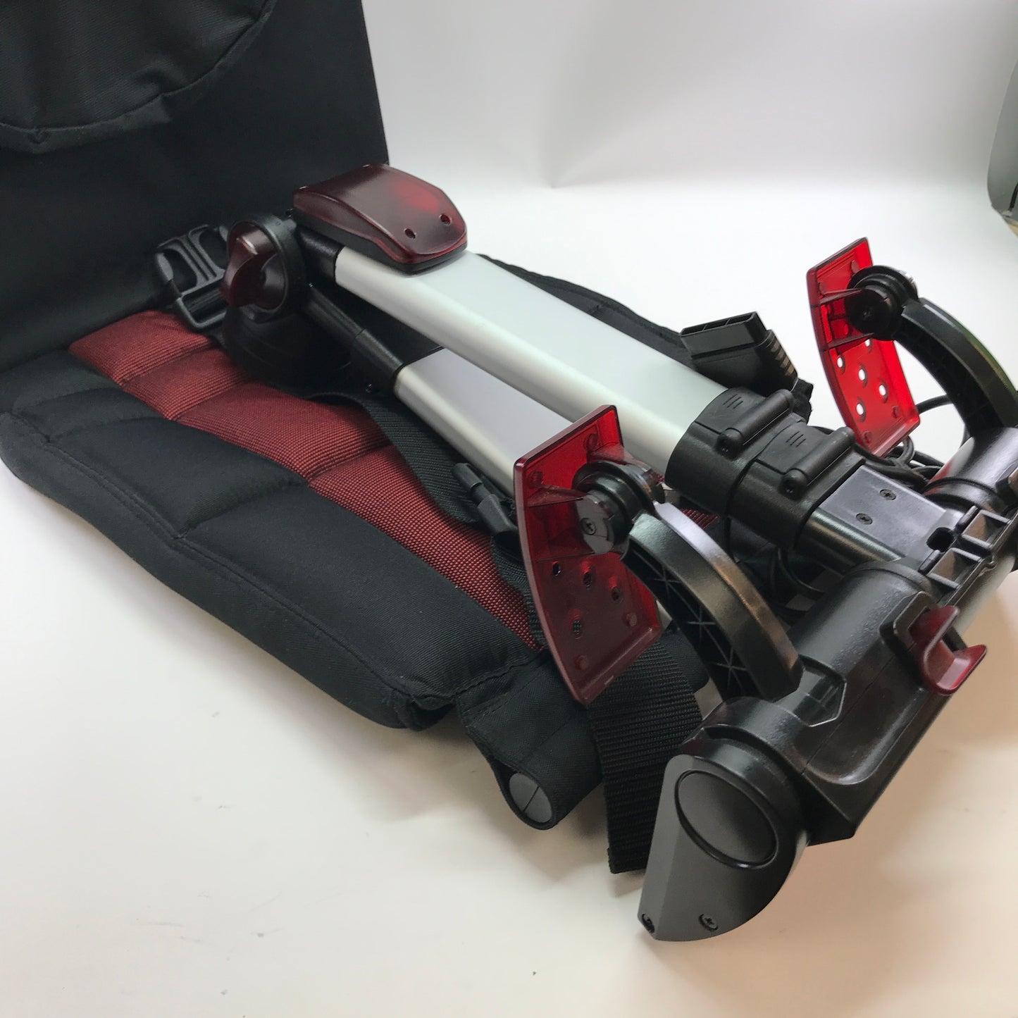 Radica Gamester Racing Wheels and Pedals Fold Away Racing Chair for XBOX and PS2