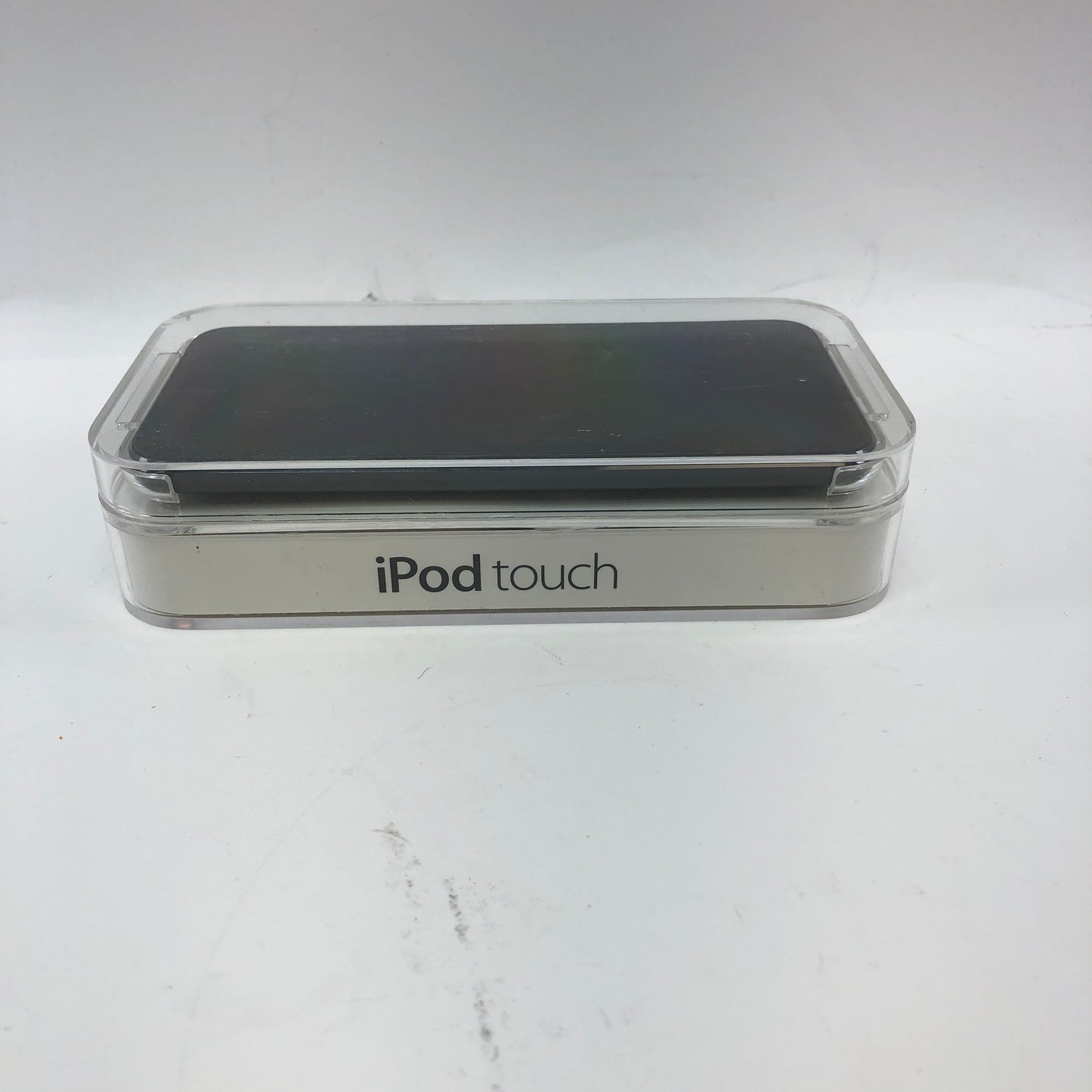Apple iPod Touch 6th Gen 32GB Space Gray MKJ02LL/A With Box and EarPods