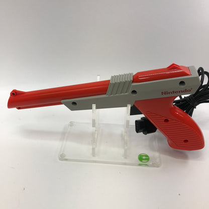Nintendo NES Zapper Controller NES-005 Fire Orange Working w Duck Hunt