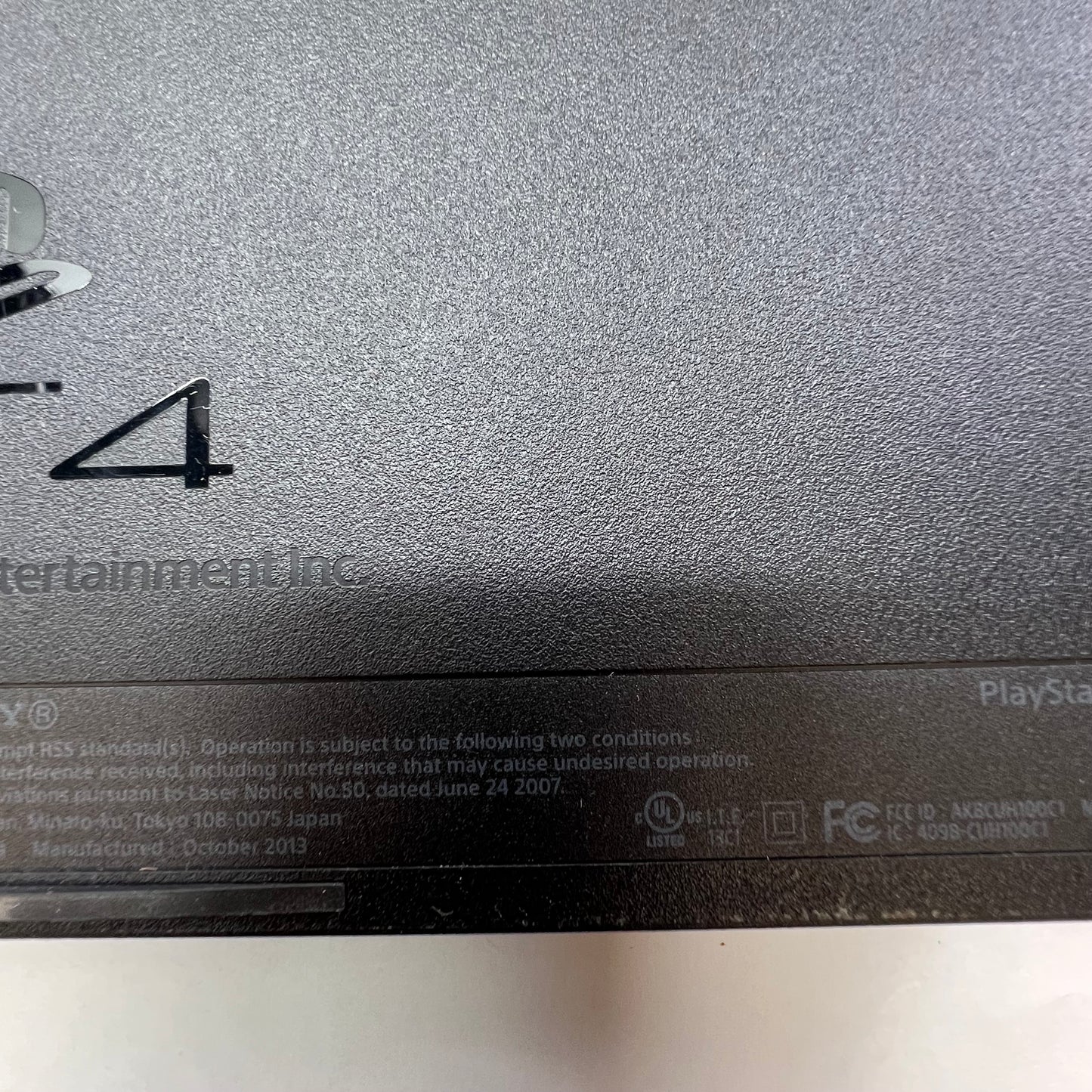 Sony PlayStation 4 PS4 500GB MB071766331 + HDMI Cable + Power Cable + Genuine Controller