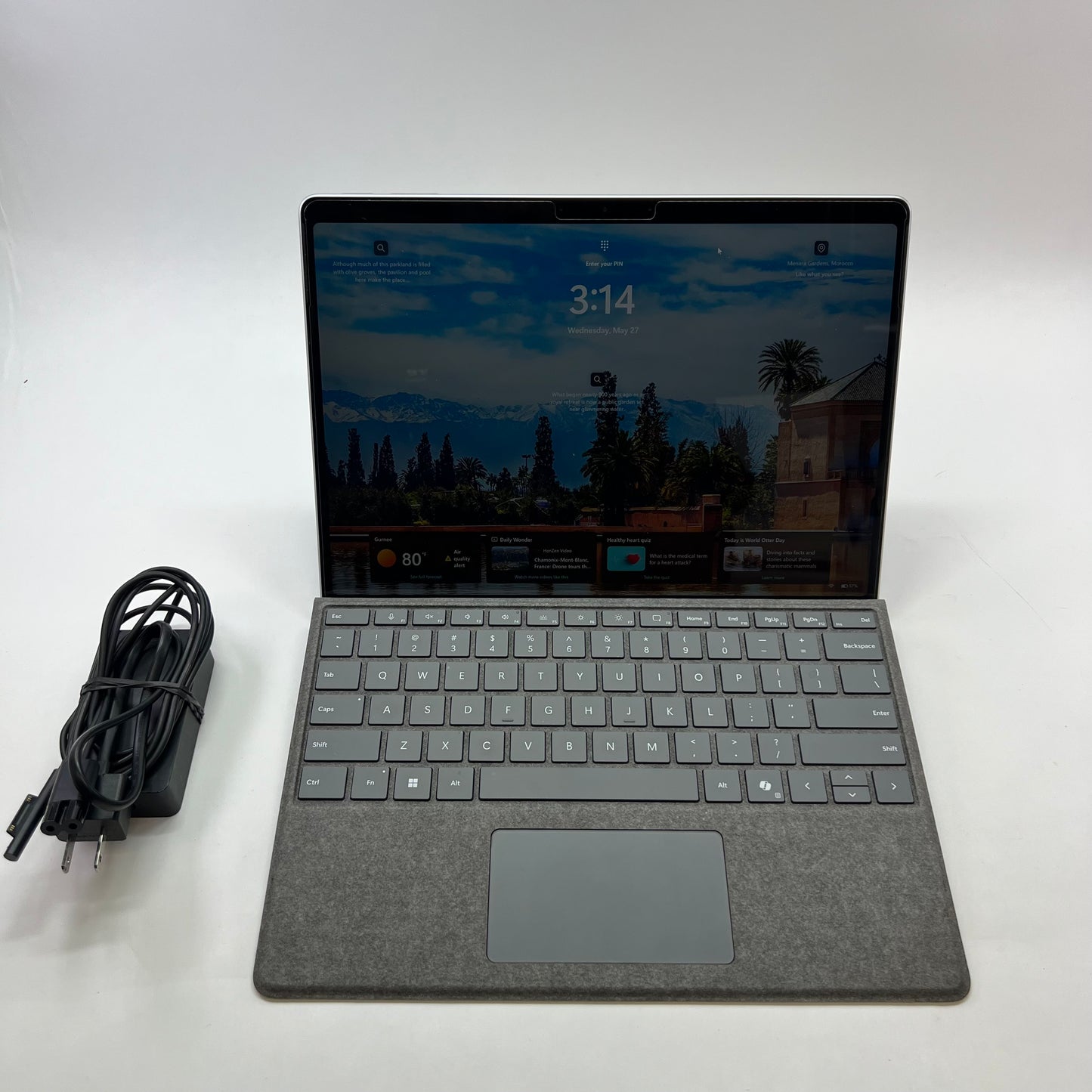 Microsoft Surface Pro 10 for Business 2079 13" Core Ultra 5 135U 2.1GHz 8GB RAM