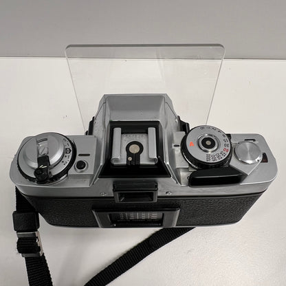 Broken Minolta XG-M 35MM Film Camera Body Only
