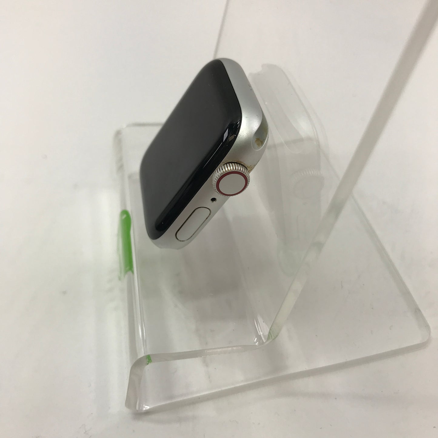 Unlocked Apple Watch SE 1st Gen 40MM Silver Aluminum 98% Battery Life