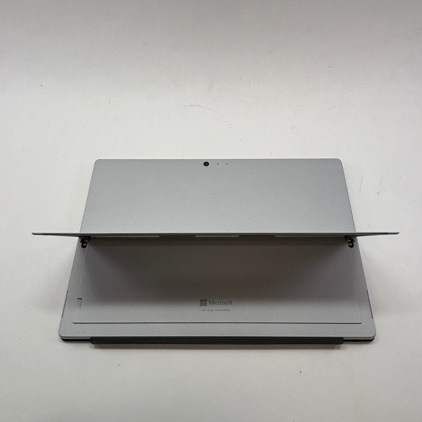 Microsoft Surface Pro 5 1796 12.3" i5-7300U 2.6GHz 8GB RAM 256GB SSD