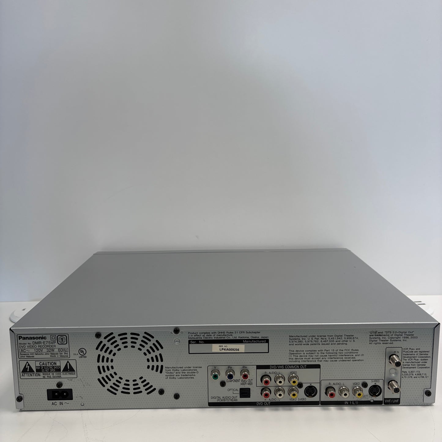 Panasonic DMR-E75V VHS/DVD Player