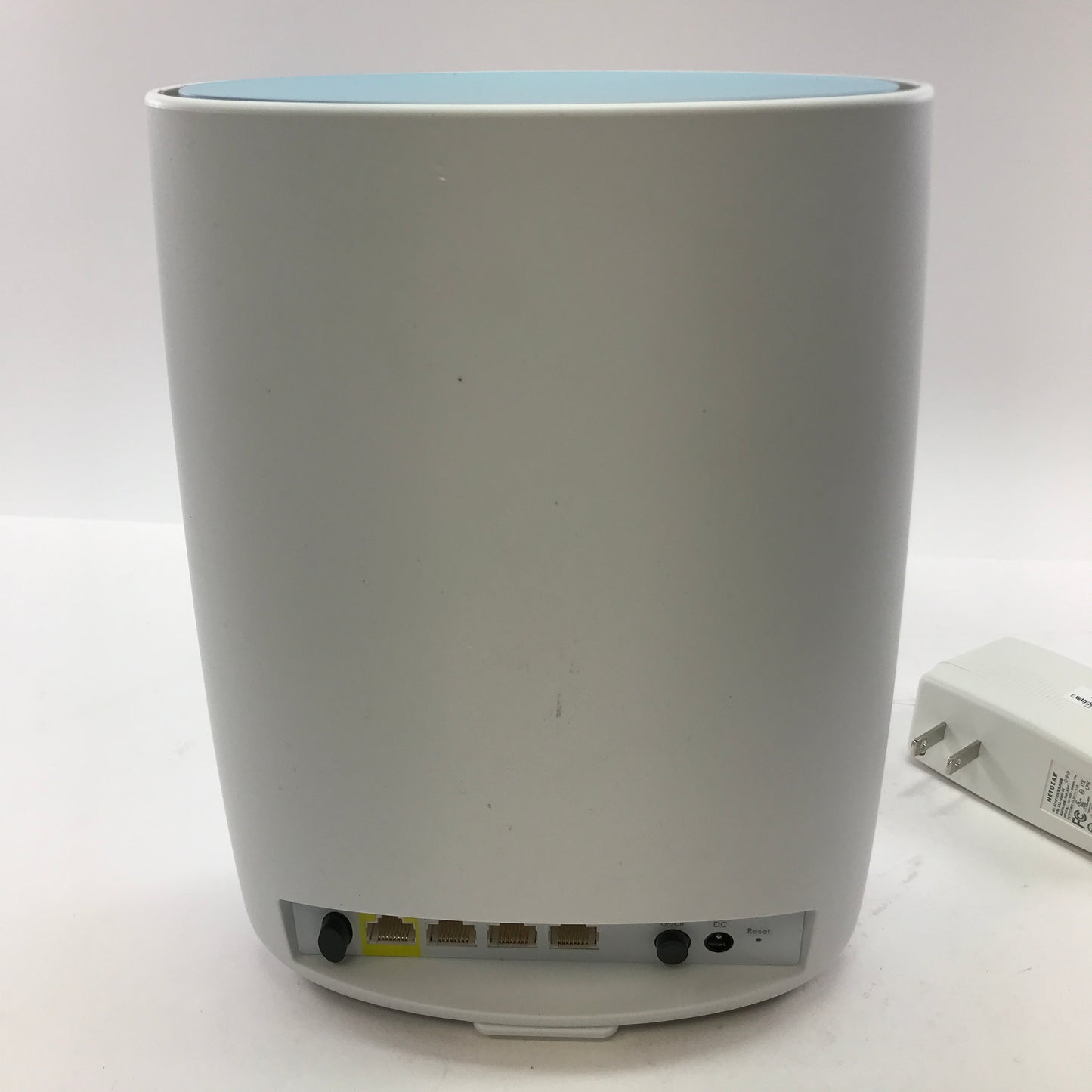 NETGEAR Orbi Router RBR50v2 Tri Band Mesh WiFi Router AC3000 w Power Supply