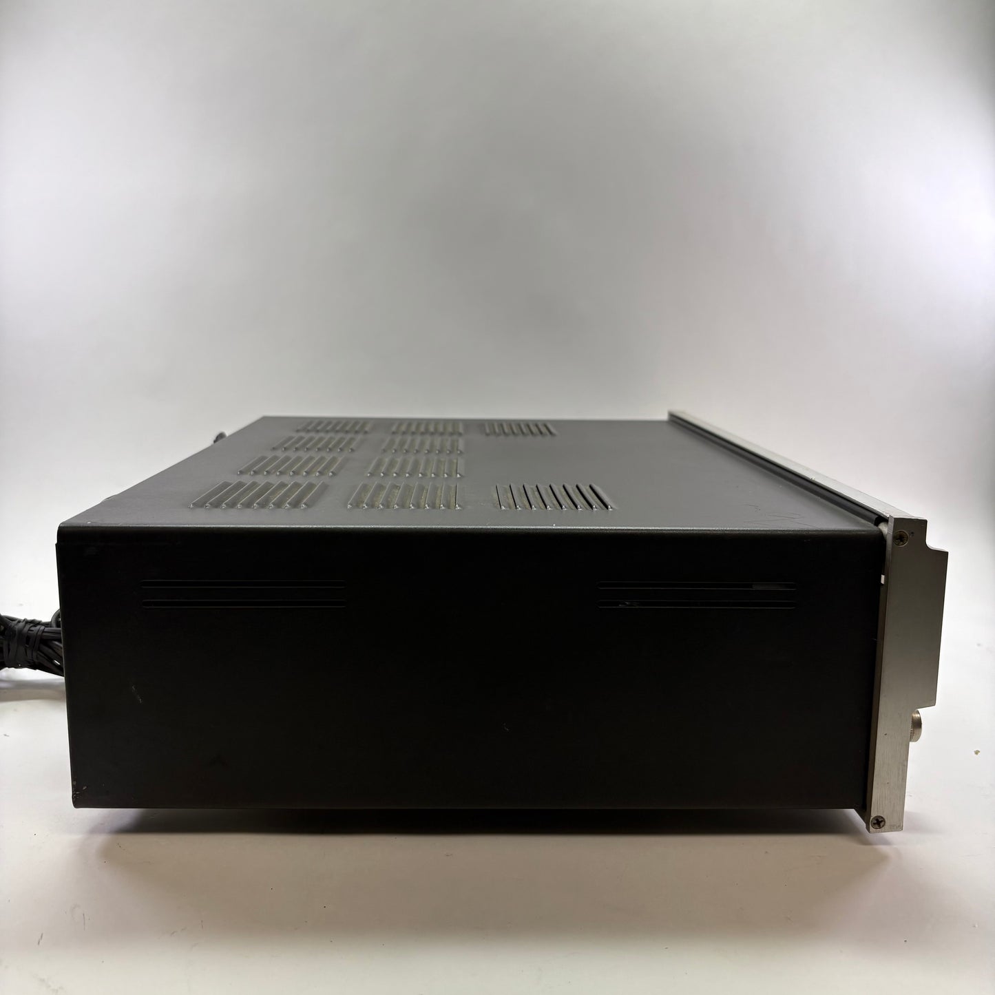 Broken Sherwood S-7900A Stereo/Dynaquad Receiver Read Description