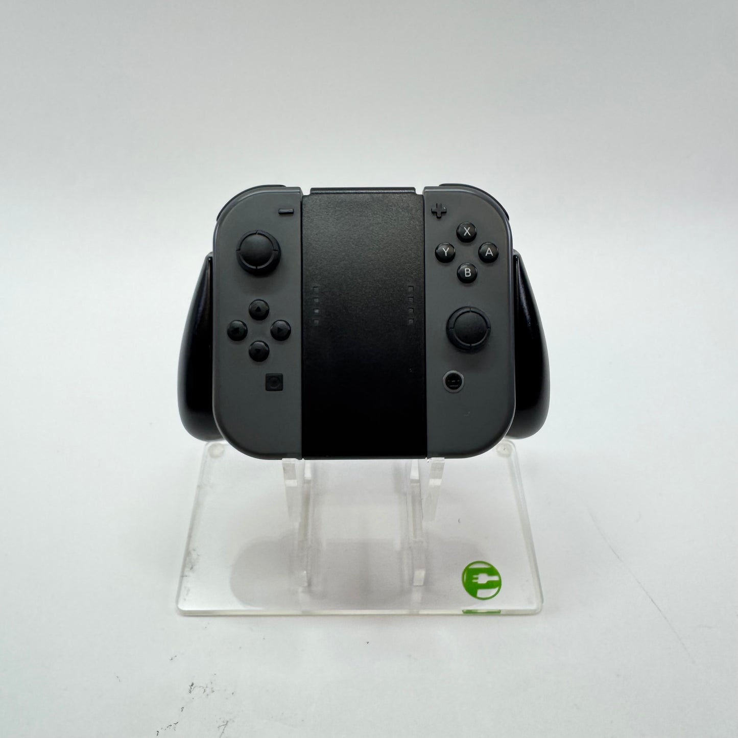 Nintendo Switch Joy-Cons Pair Controller HAC-015/HAC-016 Gray W/ Grip