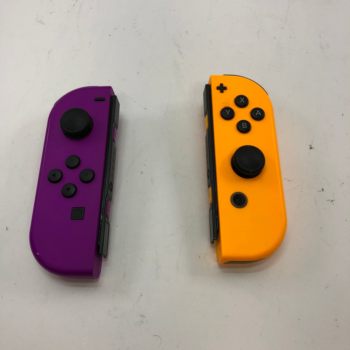 Nintendo Switch v2 Video Game Console Only HAC-001(-01) Wario Colors Joycon 
