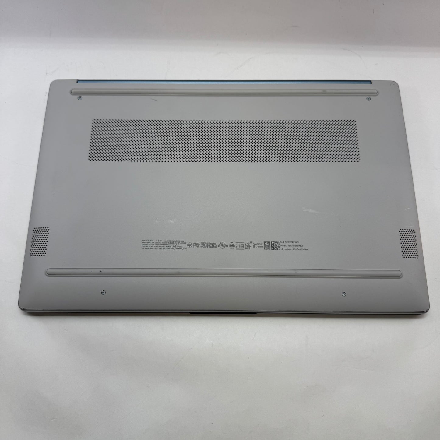HP Laptop 15-FC0037 Ryzen 5 7520U 2.8GHz 8GB RAM 256GB SSD
