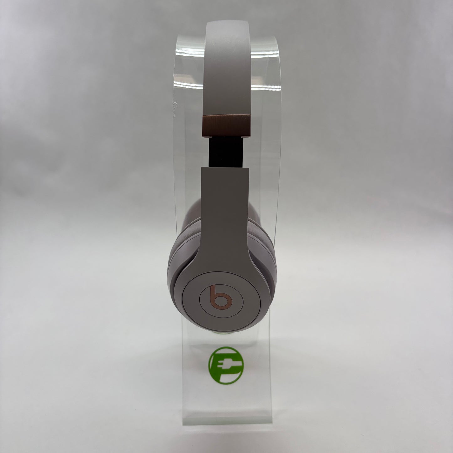 Beats Solo4 Wireless On-Ear Bluetooth Headphones Cloud Pink A3140