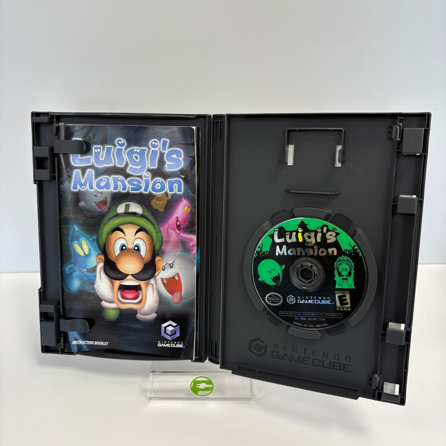 Luigi's Mansion (Nintendo GameCube, 2001)