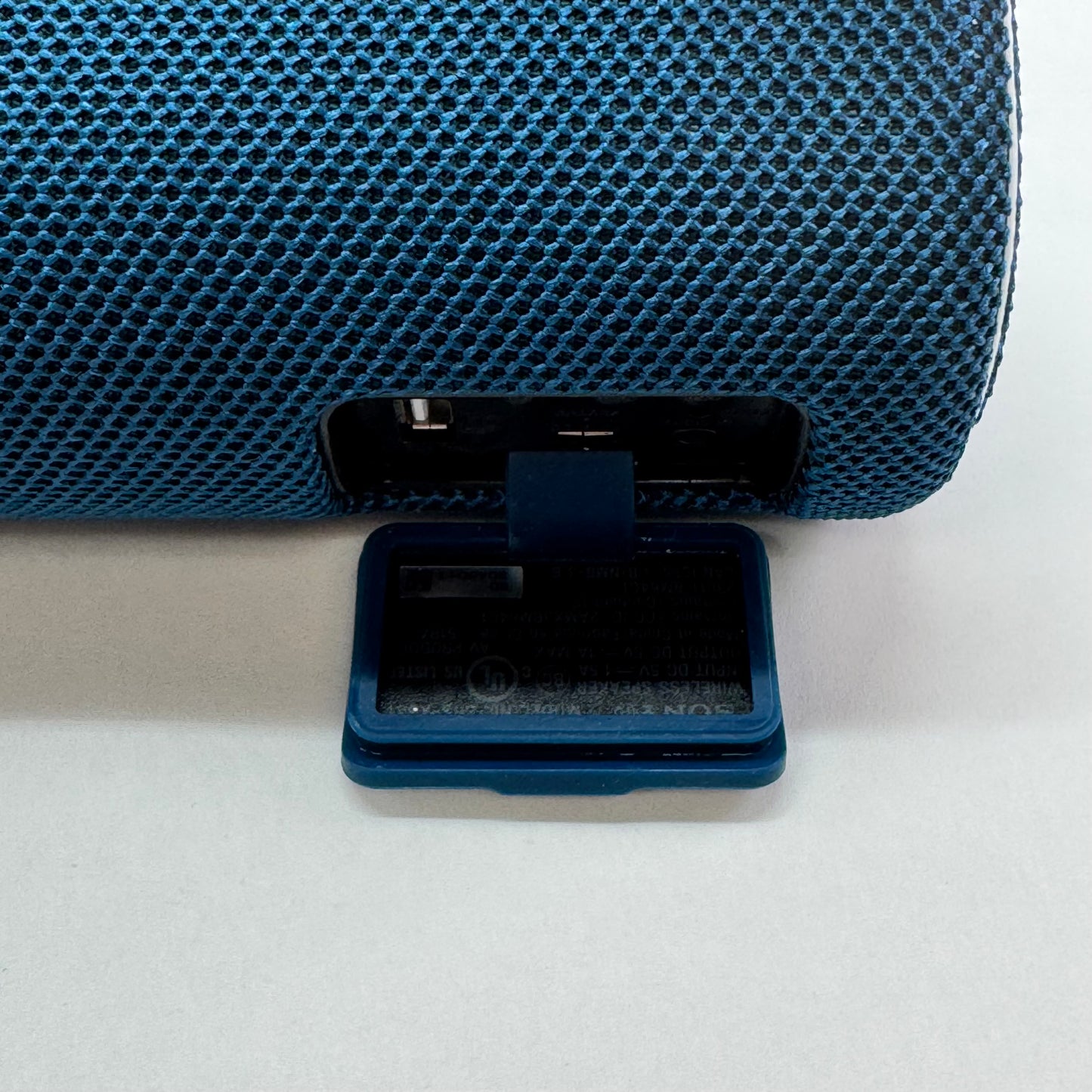Sony SRS-XB31 Bluetooth Speaker Blue 252482313045013
