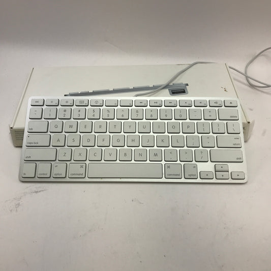 Apple Keyboard MB869LL/A Silver Tested and Working w Original Box