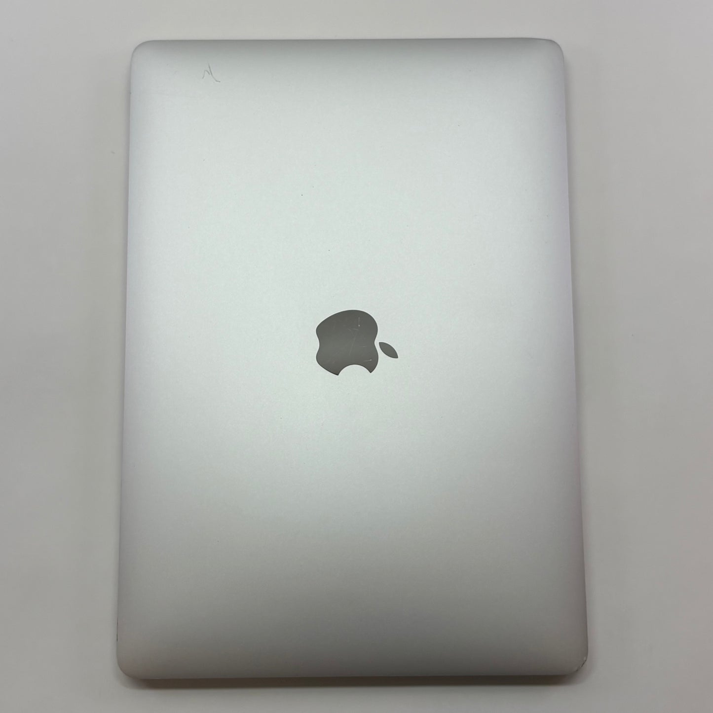 2017 Apple MacBook Pro 13.3" i5 3.1GHz 8GB RAM 256GB SSD Silver A1706
