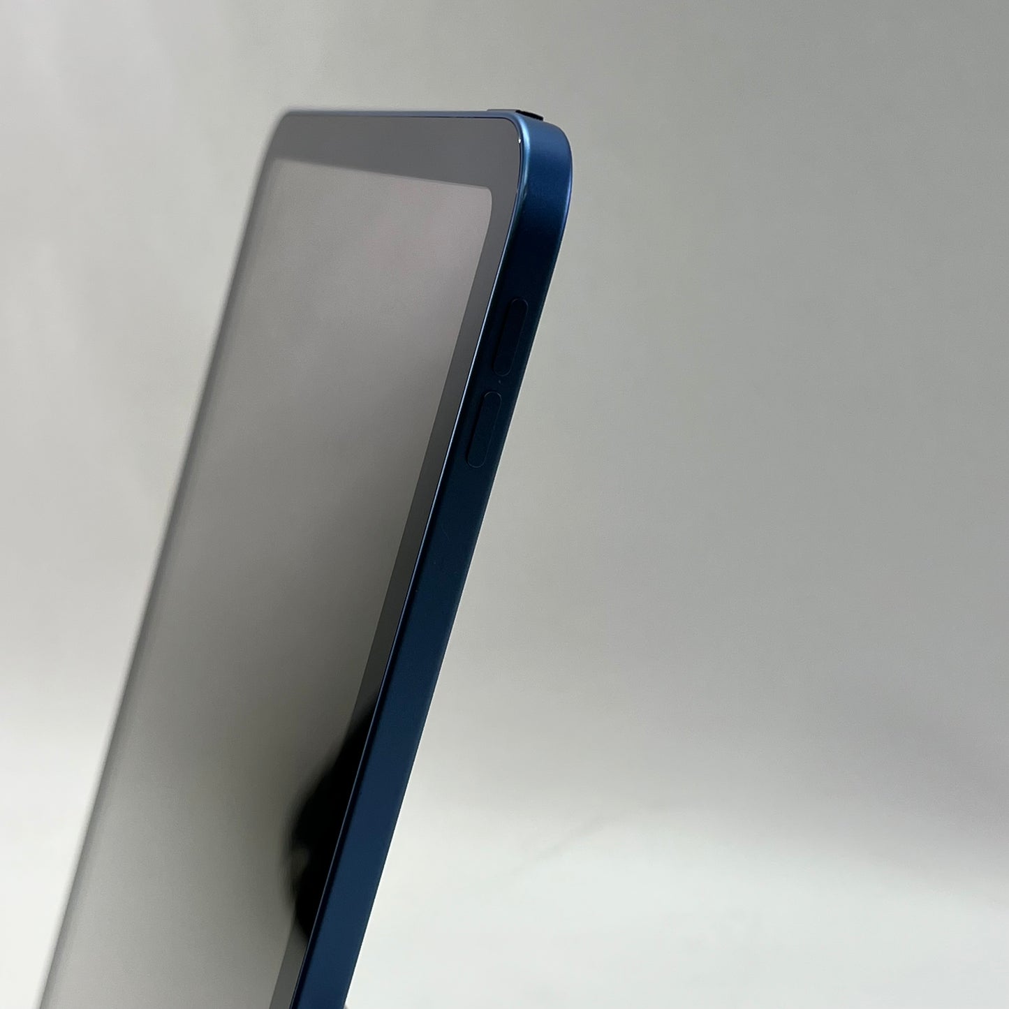 WiFi Only Apple iPad 11" (A16) 128GB Blue MD4A4LL/A