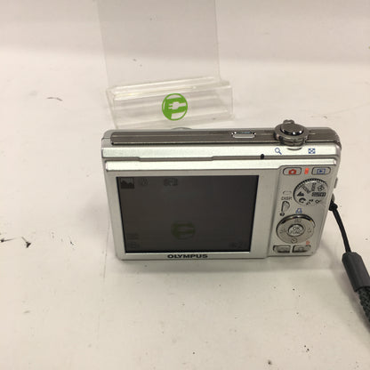 Olympus FE-370 8MP Compact Digital Camera Tested and Working