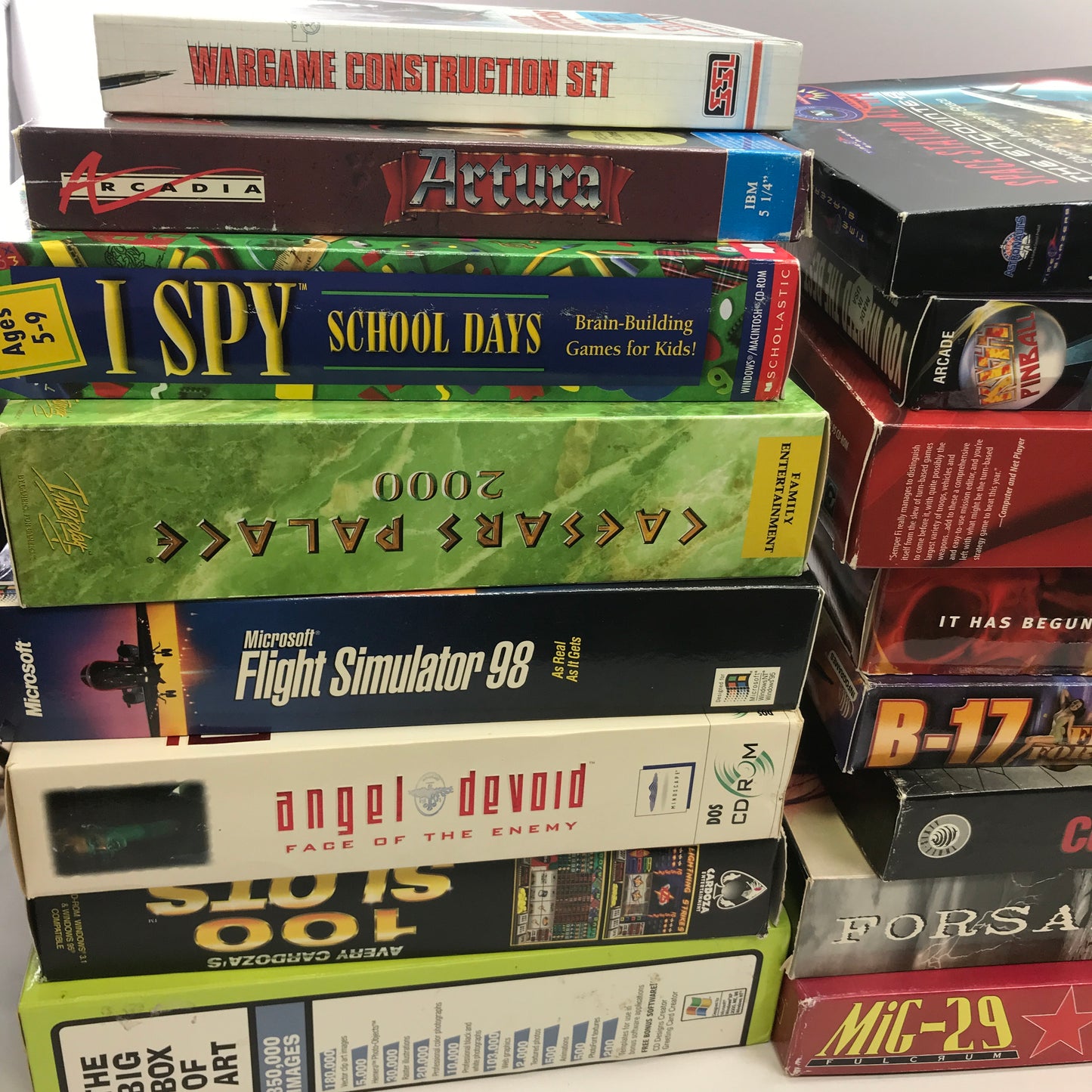  24 PC Game Big Box Collection [Forsaken, Caesars Palace, I Spy and More]